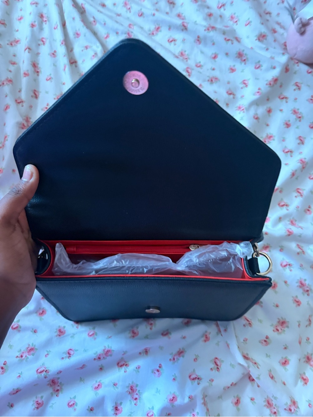 Black and Red Women's Crossbody Bag - Stylish Everyday Carry brand new